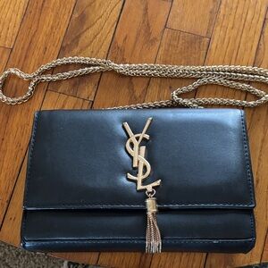 Saint Laurent Black Leather Kate Monogram Tassel Crossbody with Gold Chain